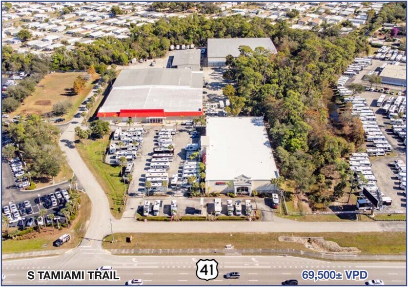 15485-15531 S Tamiami Trl, Fort Myers, FL à vendre - Photo de l’immeuble – Image 2 sur 12