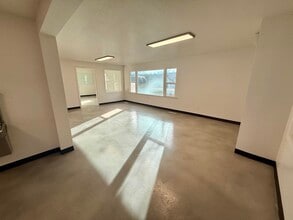 15 E 700 N, Orem, UT à vendre Photo de l’immeuble– Image 2 sur 10
