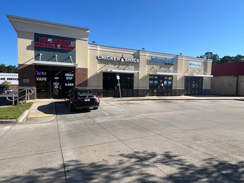 950 W Tharpe St, Tallahassee, FL à vendre - Photo de l’immeuble – Image 2 sur 3