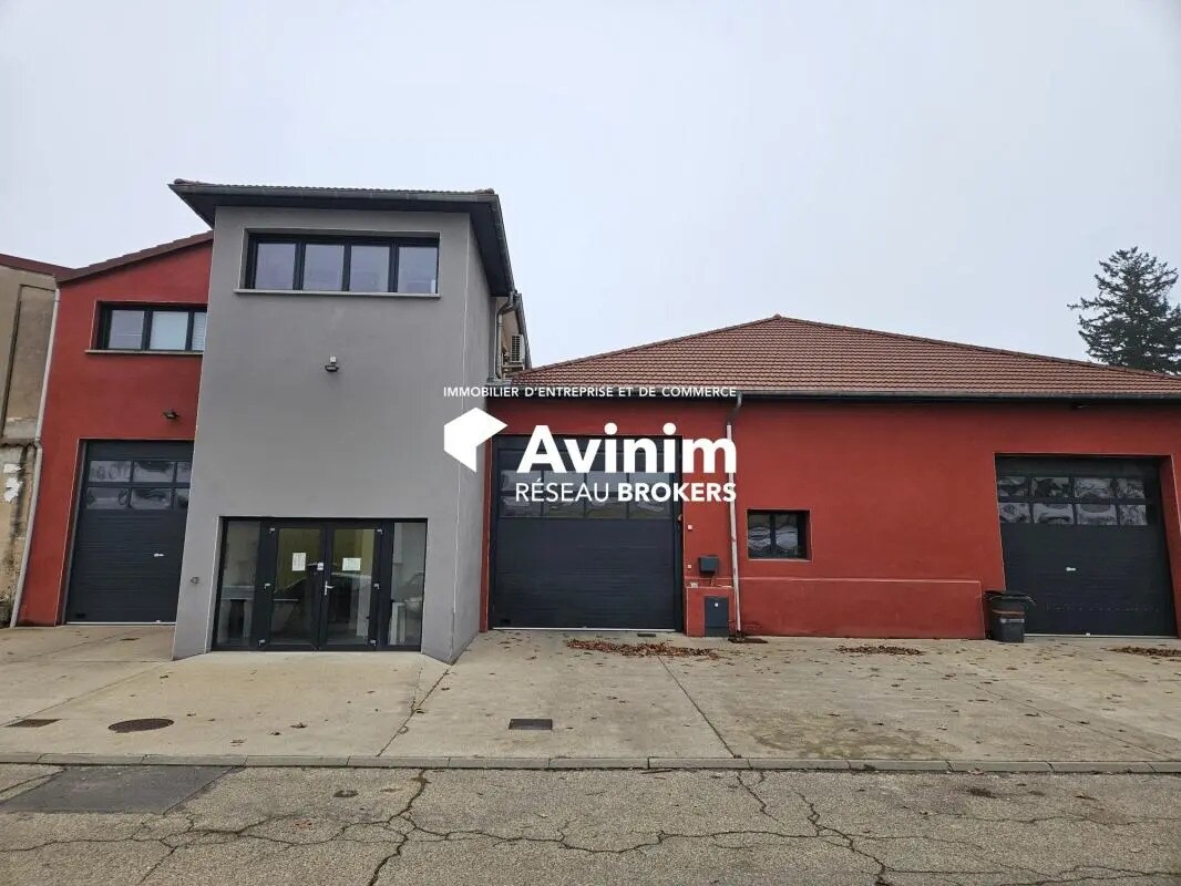 Local d'activités dans Charnay-lès-Mâcon à vendre Photo principale– Image 1 sur 8