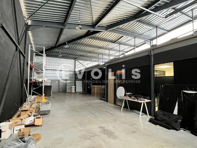 Plus de détails pour 166 Avenue Des Marronniers, Mérignac - Bureau, Local d'activités à louer
