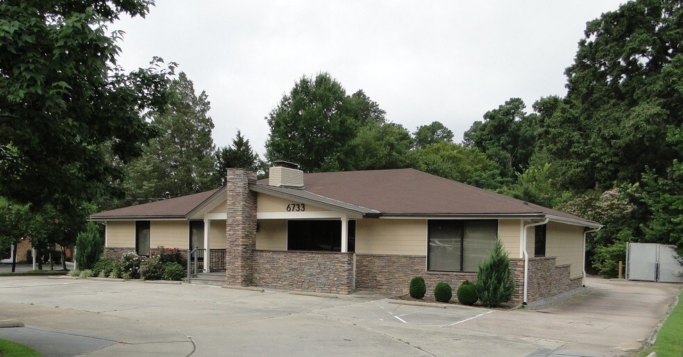 6733 Falls Of Neuse Rd, Raleigh, NC à louer - Photo de l’immeuble – Image 1 sur 8