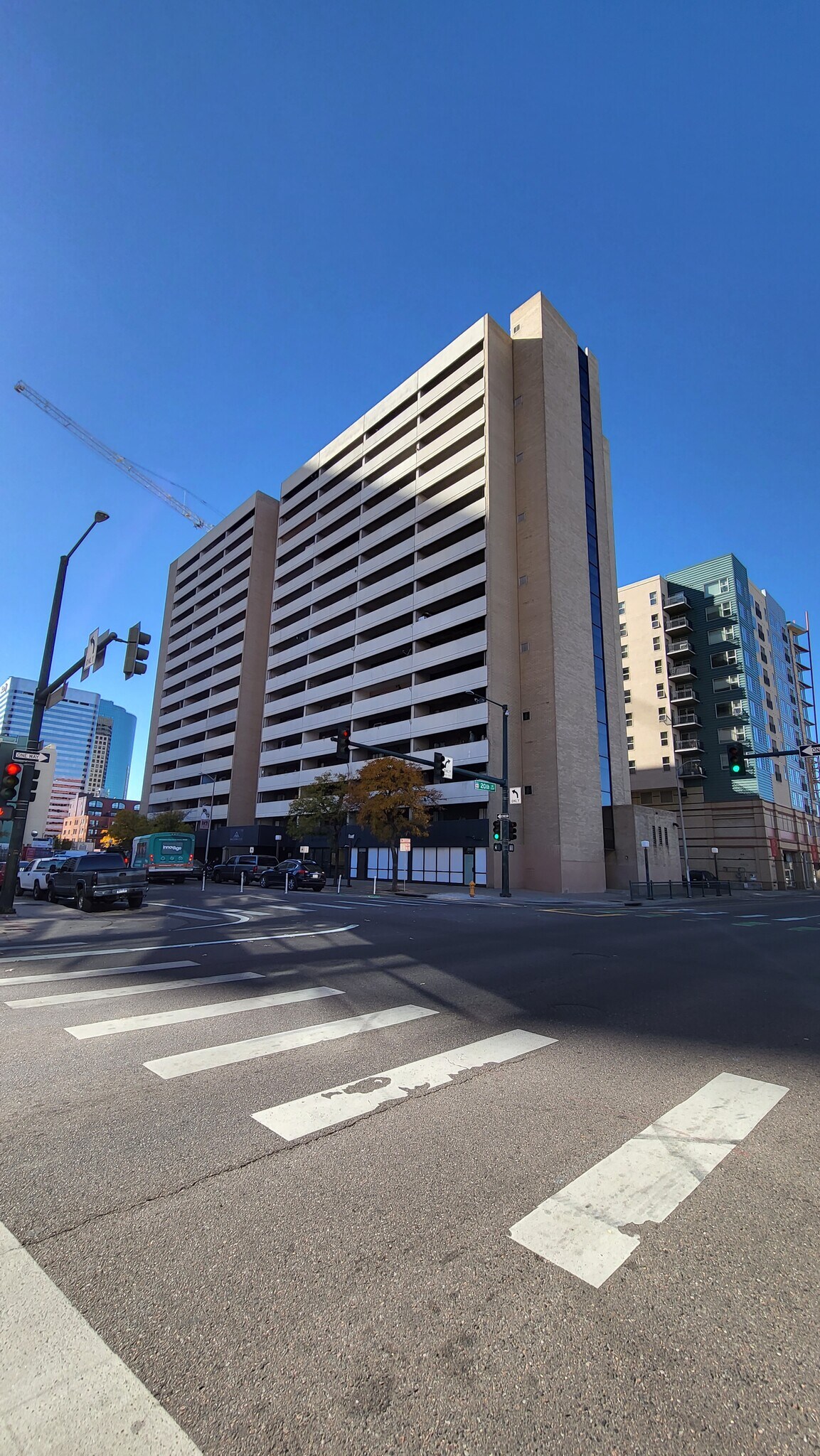 1955 Arapahoe St, Denver, CO à louer Photo de l’immeuble– Image 1 sur 14