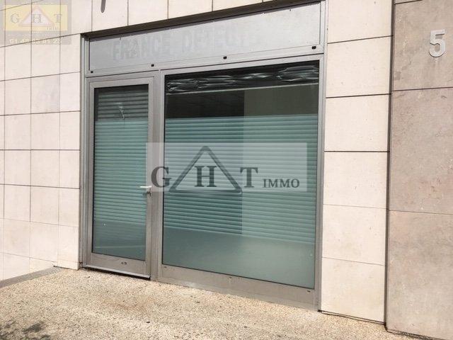 Plus de détails pour Bureau à vendre