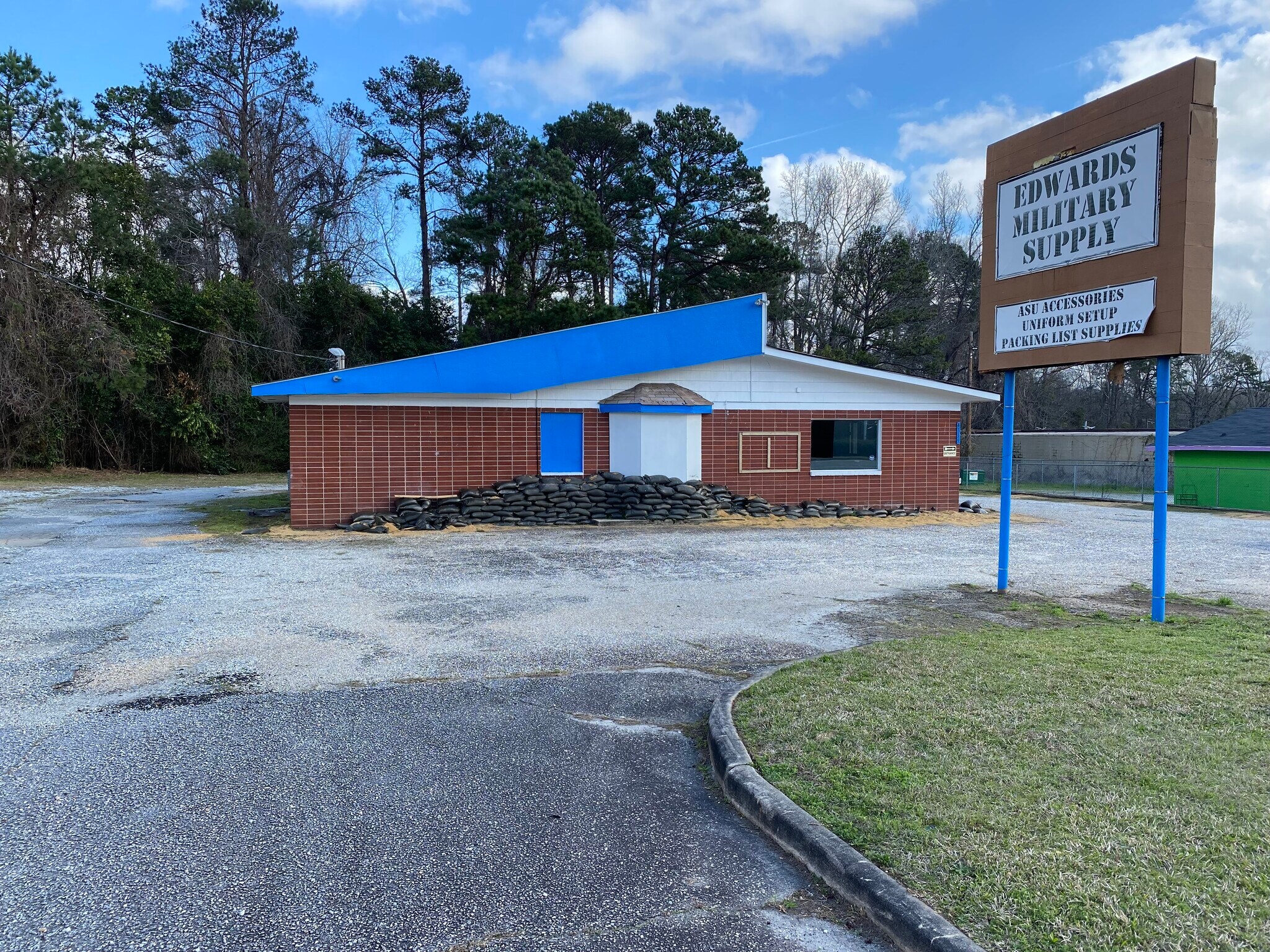 4319 Victory Dr, Columbus, GA à vendre Photo principale– Image 1 sur 6