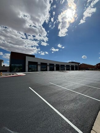 Plus de détails pour Warm Springs & Tenaya W-SWC, Las Vegas, NV - Local commercial à louer