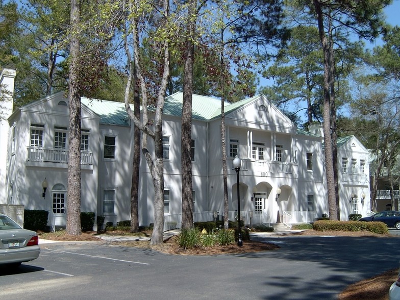 800 Main St, Hilton Head, SC à louer - Photo de l’immeuble – Image 2 sur 3