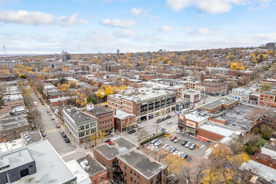 370-382 Av Victoria, Westmount, QC à louer - Aérien – Image 3 sur 5