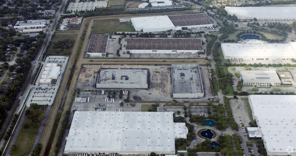 1403 Gillingham Ln, Sugar Land, TX à louer - Aérien – Image 3 sur 7