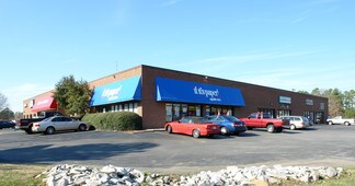 Plus de détails pour 5619 Hillsborough St, Raleigh, NC - Local d'activités à louer