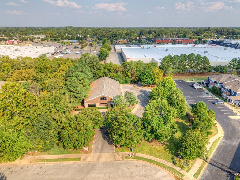 520 Trinity Creek Cv, Cordova, TN à vendre - Photo de l’immeuble – Image 3 sur 31