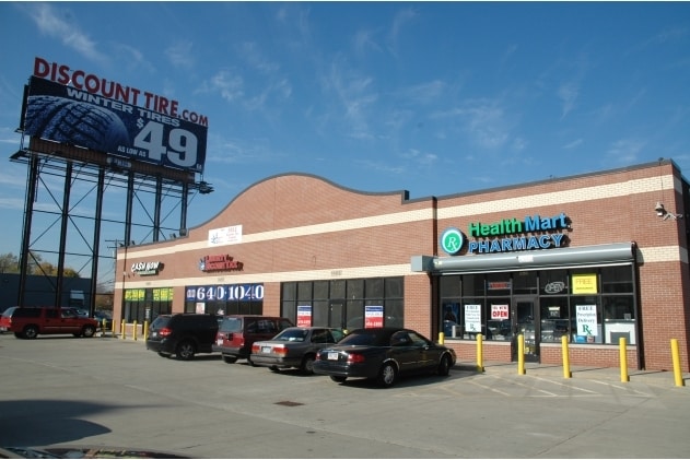 16443-16461 Harper Ave, Detroit, MI à louer - Photo de l’immeuble – Image 2 sur 11
