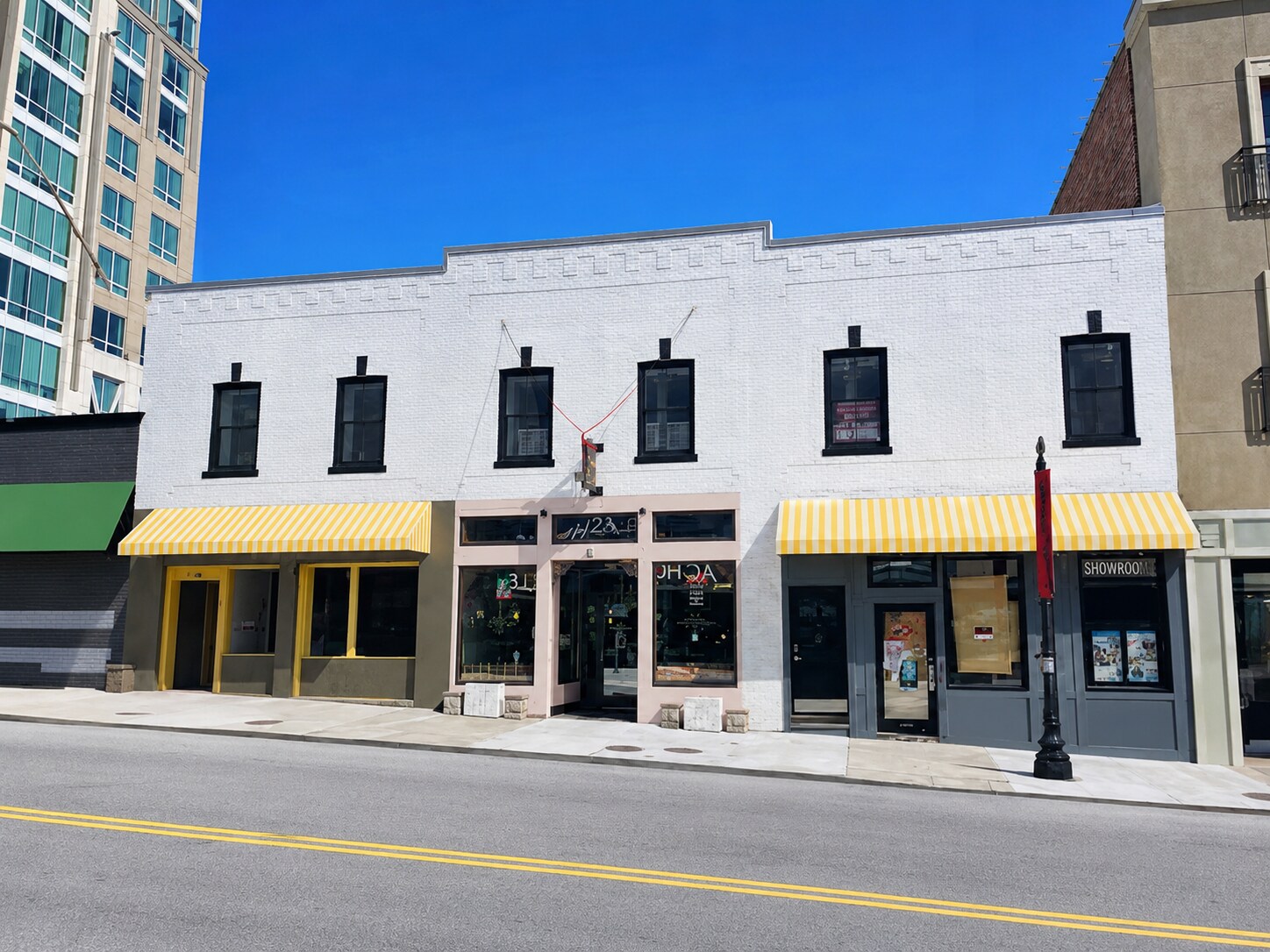 9-13 Broadway St, Asheville, NC à vendre Photo de l’immeuble– Image 1 sur 27
