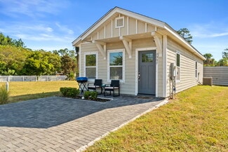Plus de détails pour 2906 Sarah Jean Ct, Panama City, FL - Logement à vendre
