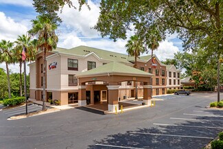 Plus de détails pour 1026 Apalachee Pky, Tallahassee, FL - Hôtellerie à vendre
