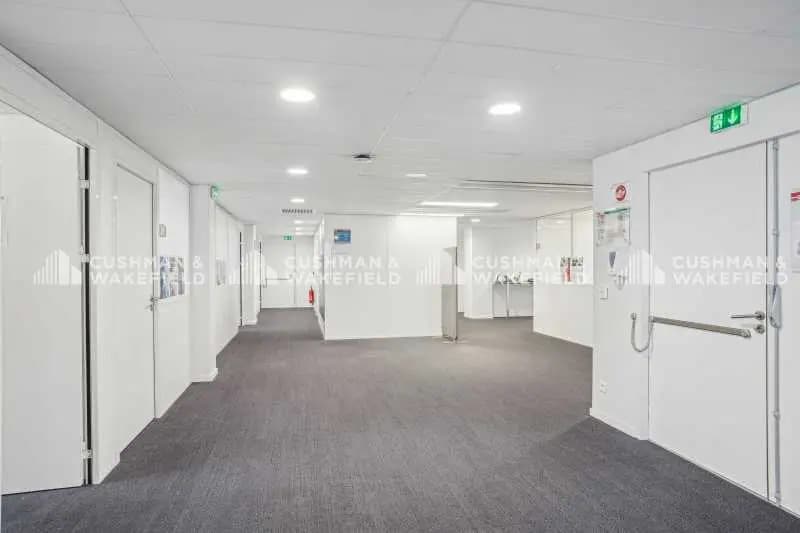 120 Rue Masséna, Lyon à louer Photo de l’immeuble– Image 1 sur 3