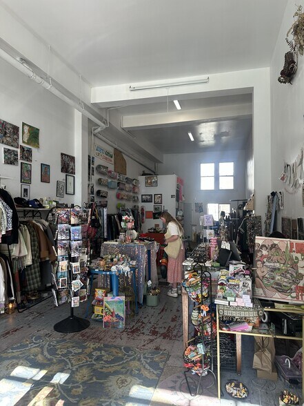 301-315 Valencia St, San Francisco, CA à louer - Photo de l’immeuble – Image 3 sur 8
