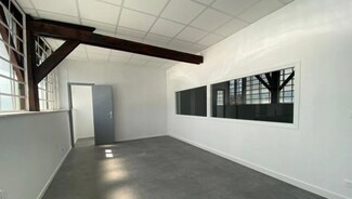 Plus de détails pour Industriel/Logistique à louer