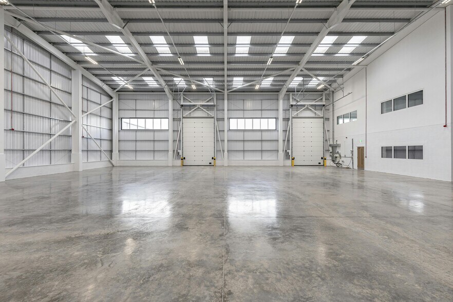 Cartersfield Rd, Waltham Abbey à louer - Photo de l’immeuble – Image 3 sur 29
