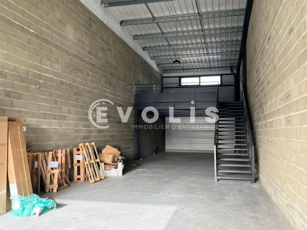 Local d'activités dans Lège-Cap-Ferret à vendre Photo de l’immeuble– Image 1 sur 12