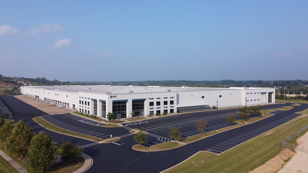 972 Conestoga Pky, Shepherdsville, KY à louer - Photo de l’immeuble – Image 1 sur 13