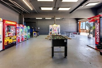 1011 Ocean Front Walk, Venice, CA à louer Photo intérieure– Image 2 sur 7