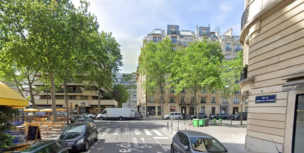 Local commercial dans Paris à louer - Photo de l’immeuble – Image 3 sur 3