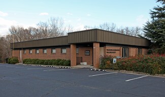 Plus de détails pour 1522 Vaughn Rd, Burlington, NC - Bureau à vendre