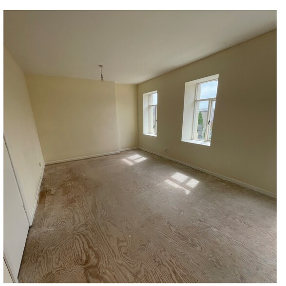 14-16 Main St, Larne à vendre - Photo intérieure – Image 3 sur 4