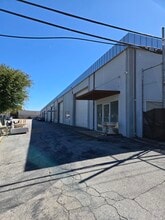 4226 Valley Fair St, Simi Valley, CA à louer Photo intérieure– Image 1 sur 17