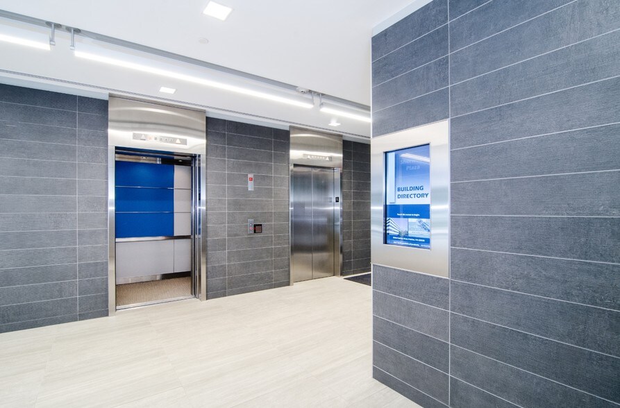 9990 Fairfax Blvd, Fairfax, VA à louer - Photo intérieure – Image 2 sur 4