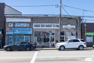 Plus de détails pour 249 Nassau Rd, Roosevelt, NY - Local commercial à vendre