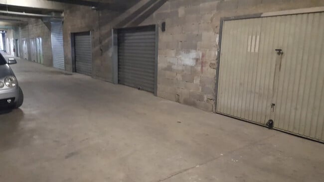 Plus de détails pour 2208 Route De Grasse, Antibes - Industriel/Logistique à louer