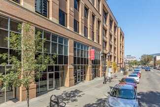 Plus de détails pour 10410 102 Av NW, Edmonton, AB - Local commercial à louer
