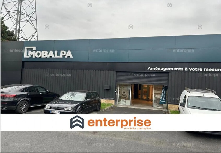 Local commercial dans Villeneuve-d'Ascq à louer - Photo de l’immeuble – Image 1 sur 1