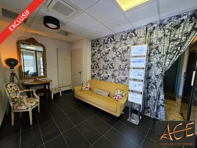 Local commercial dans Nice à vendre - Photo de l’immeuble – Image 3 sur 12
