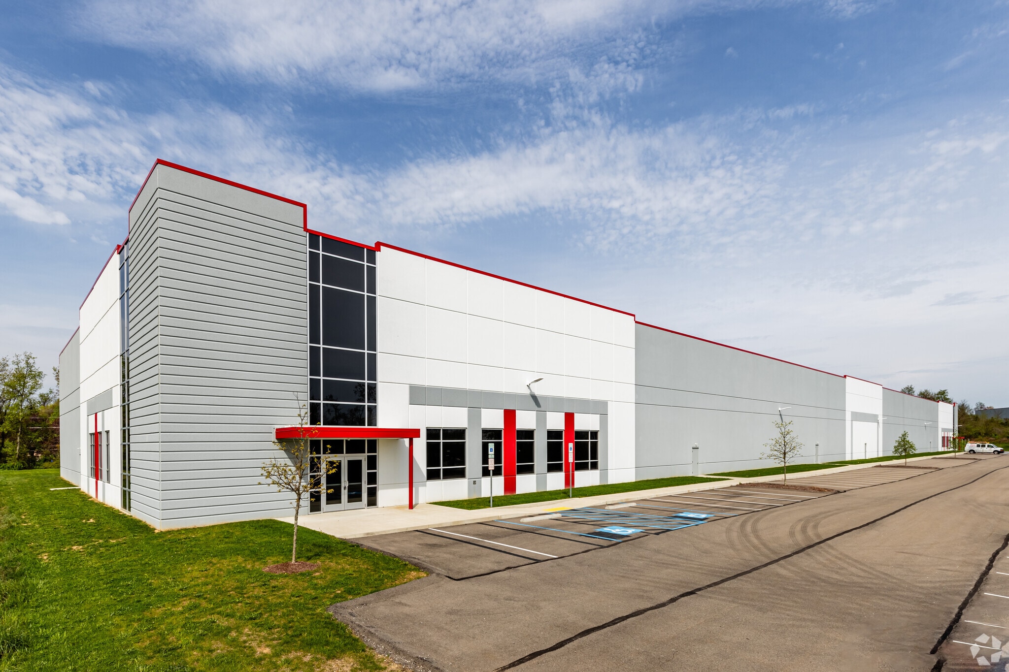 1211 Clifford Ball Dr, Clinton, PA à louer Photo de l’immeuble– Image 1 sur 9