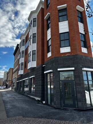 Plus de détails pour 1355-1357 Main St, Hartford, CT - Local commercial à louer