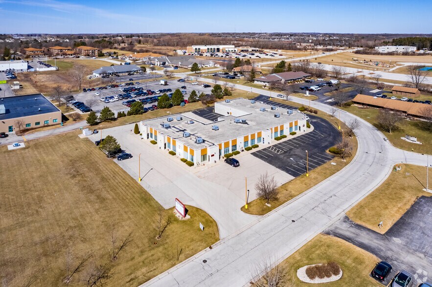 1100 Commerce Dr, Mount Pleasant, WI à louer - Aérien – Image 2 sur 7
