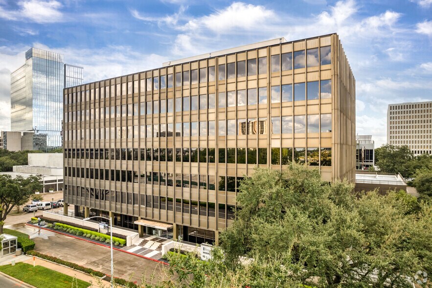 3411 Richmond Ave, Houston, TX à vendre - Photo principale – Image 1 sur 5