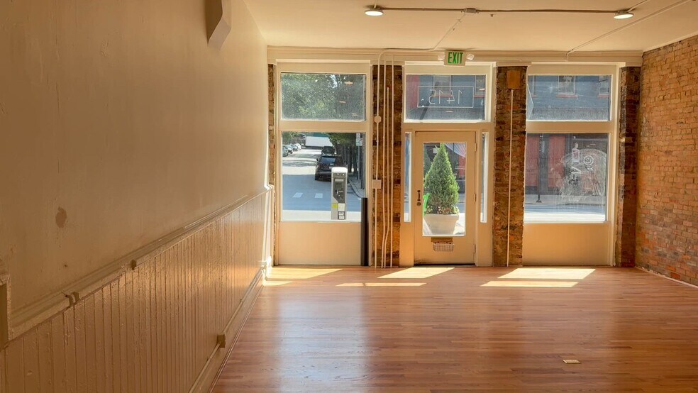 1415 Main St, Cincinnati, OH à louer - Vidéo sur l’annonce professionnelle – Image 3 sur 9