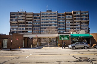 Plus de détails pour 750 Washington Rd, Mt Lebanon, PA - Logement à vendre