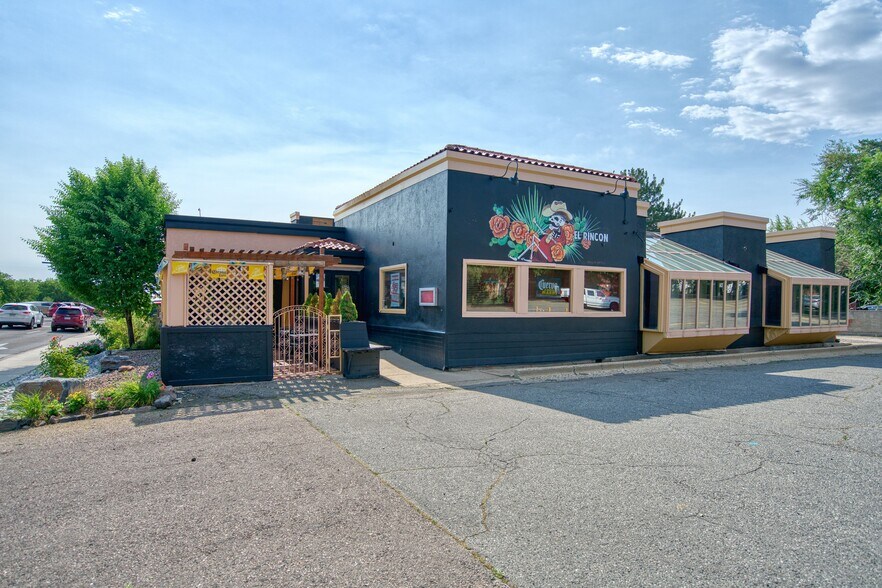 2350 Arapahoe Ave, Boulder, CO à vendre - Photo de l’immeuble – Image 2 sur 7