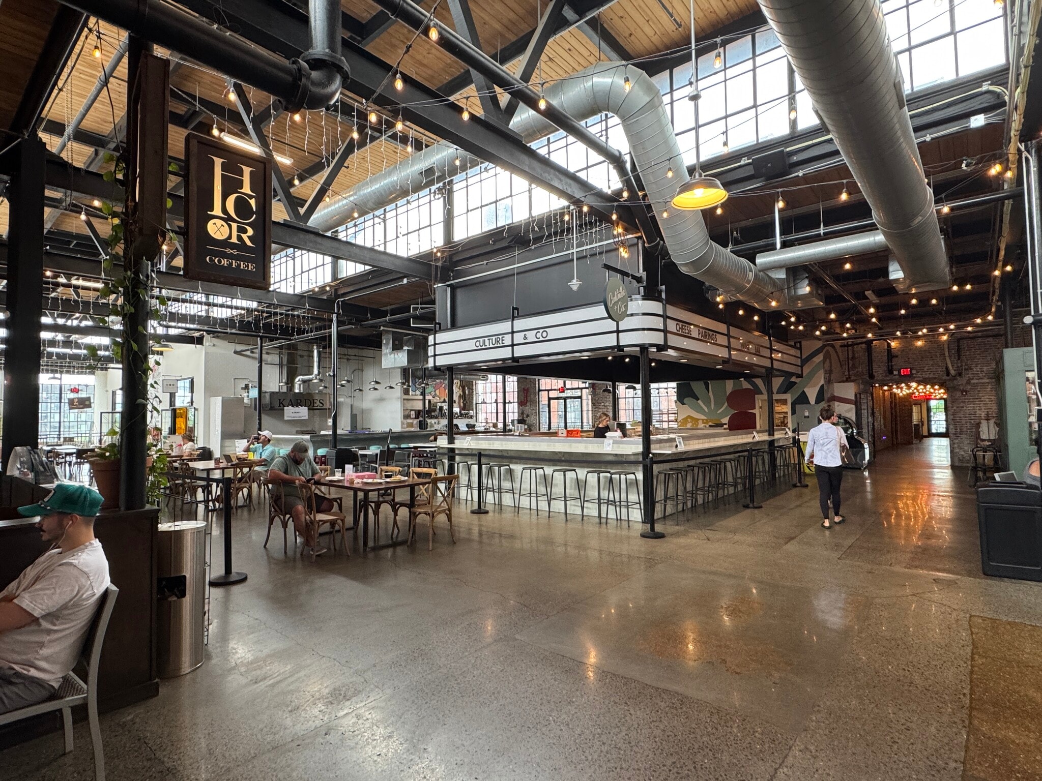 3814 Charlotte Ave, Nashville, TN à louer Photo intérieure– Image 1 sur 4