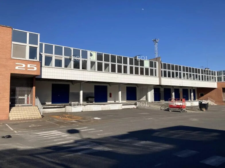 Industriel/Logistique dans Charenton-le-Pont à louer - Photo de l’immeuble – Image 2 sur 18