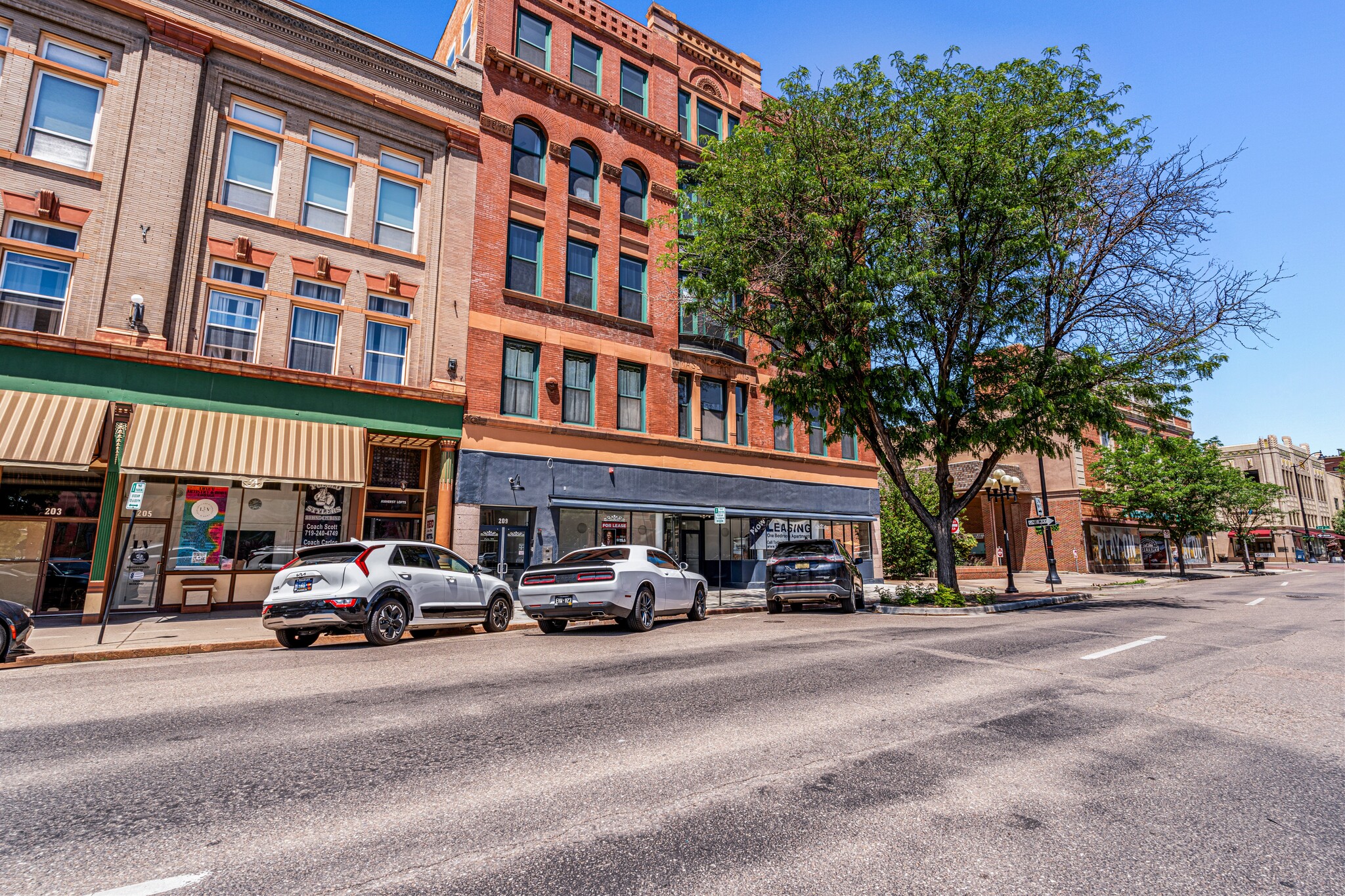 209 N Main St, Pueblo, CO à louer Photo de l’immeuble– Image 1 sur 15