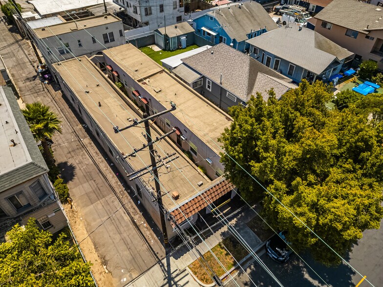 434 W 9th St, Long Beach, CA à vendre - Photo de l’immeuble – Image 2 sur 7