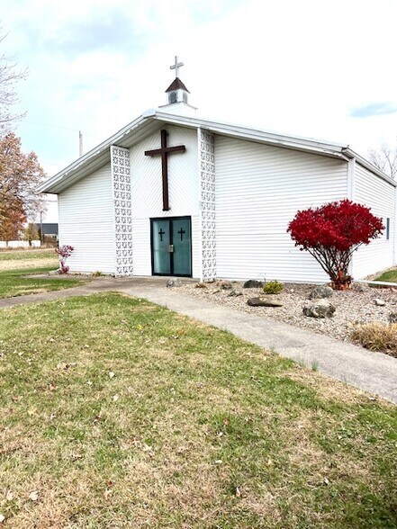 6505 Stoney Ridge Rd, North Ridgeville, OH à vendre - Photo de l’immeuble – Image 2 sur 21