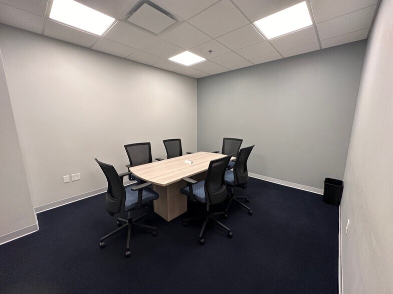 7 Technology Park Dr, Bourne, MA à louer - Photo intérieure – Image 2 sur 17