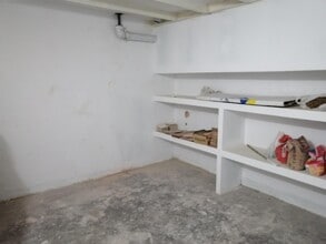 Local commercial dans Esplugues de Llobregat, Barcelona à louer Photo intérieure– Image 1 sur 5